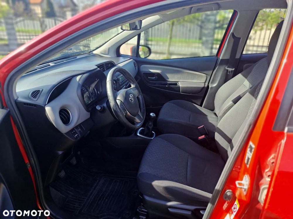 Toyota Yaris 1.0 Luna - 12