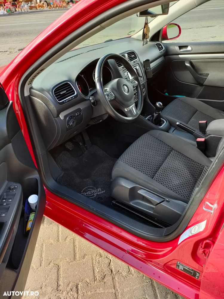 Volkswagen Golf 1.6 TDI BlueMotion Technology Comfortline - 8