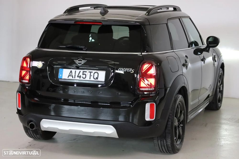 MINI Countryman Cooper SE ALL4 Auto - 25