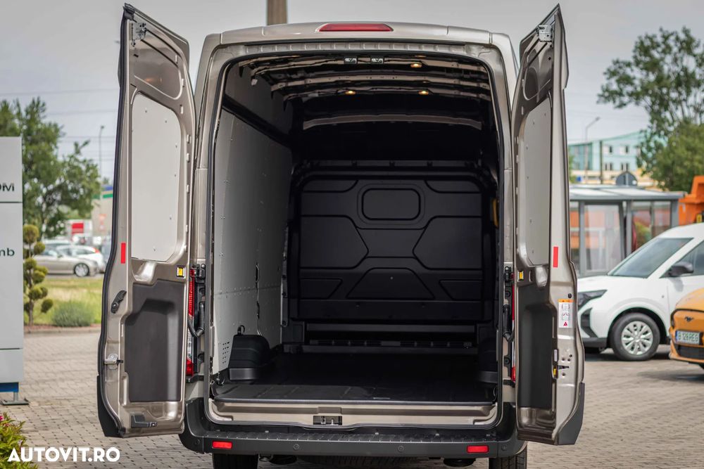 Ford TRANSIT - 12