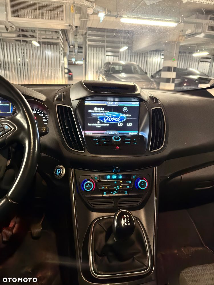 Ford C-MAX 1.6 FF Titanium - 16