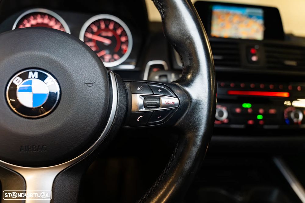 BMW 118 i Pack M - 13