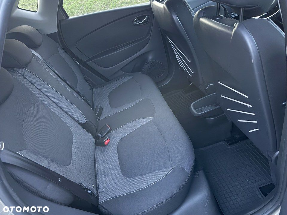 Renault Captur 1.2 Energy TCe Limited EDC - 31