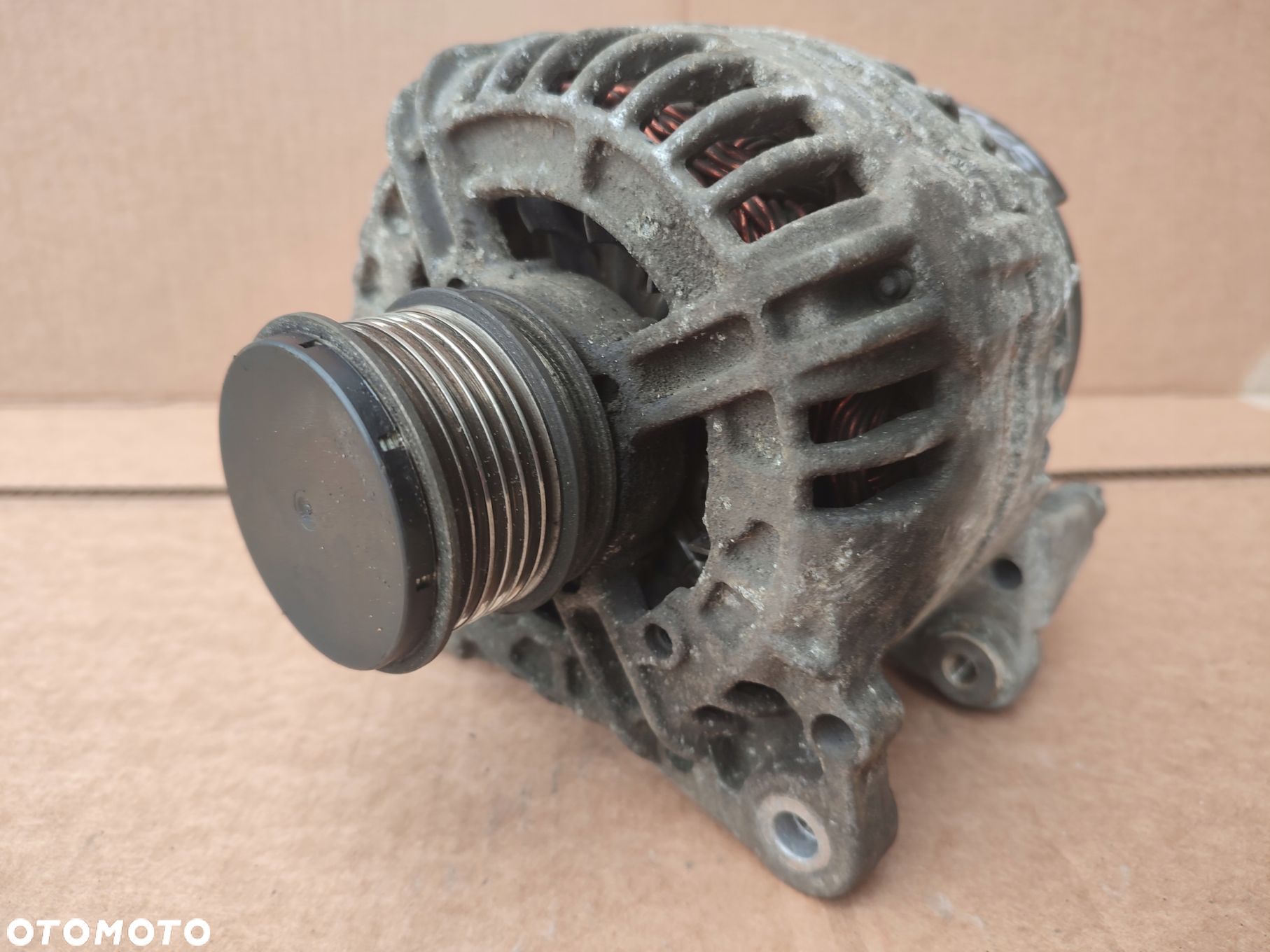 Alternator SEAT SKODA AUDI 2.0TDI 06F903023F ORYGINAŁ - 1