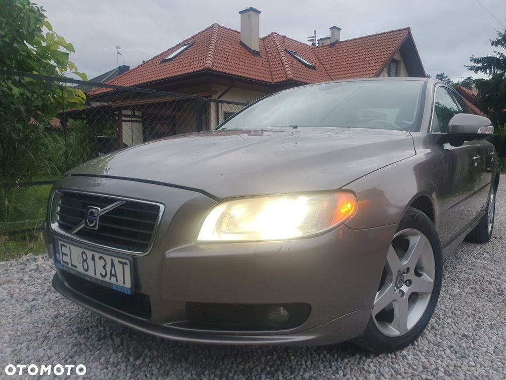 Volvo S80 - 1