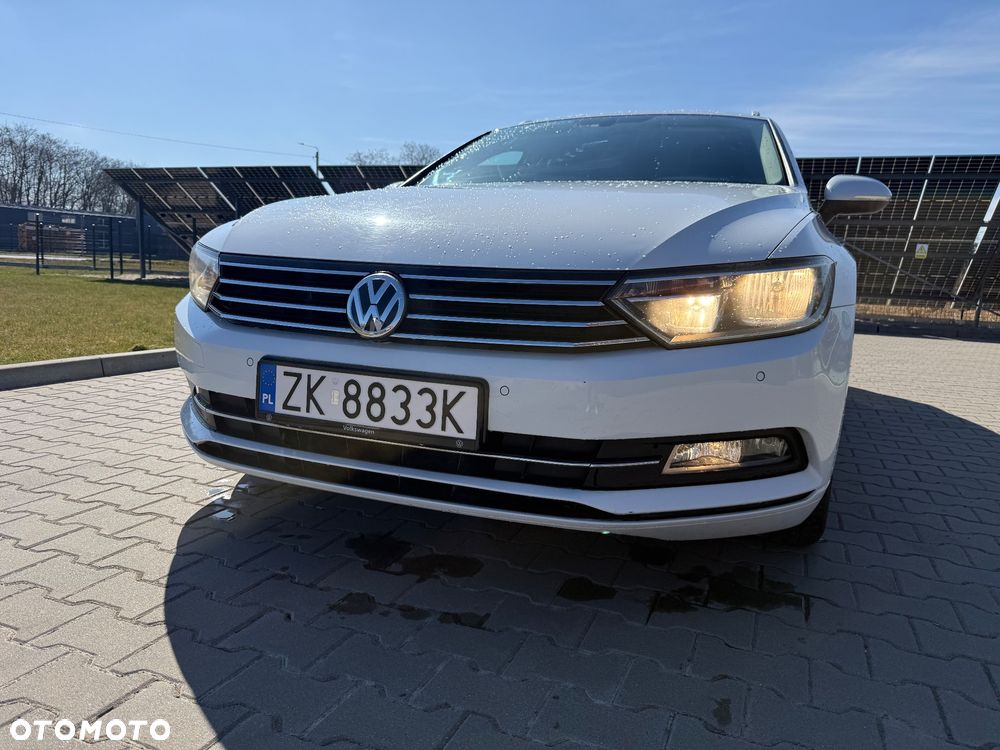 Volkswagen Passat Variant 1.6 TDI BMT Comfortline - 16