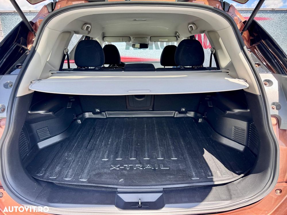 Nissan X-Trail 1.6 dCi Xtronic 360 - 29