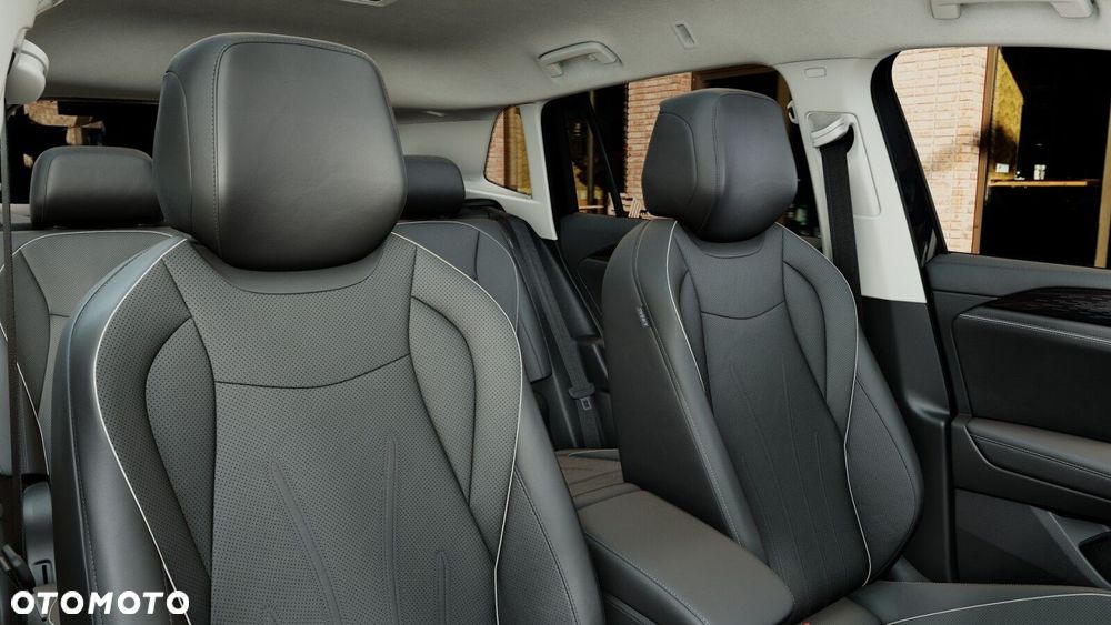 Volkswagen Tiguan - 7