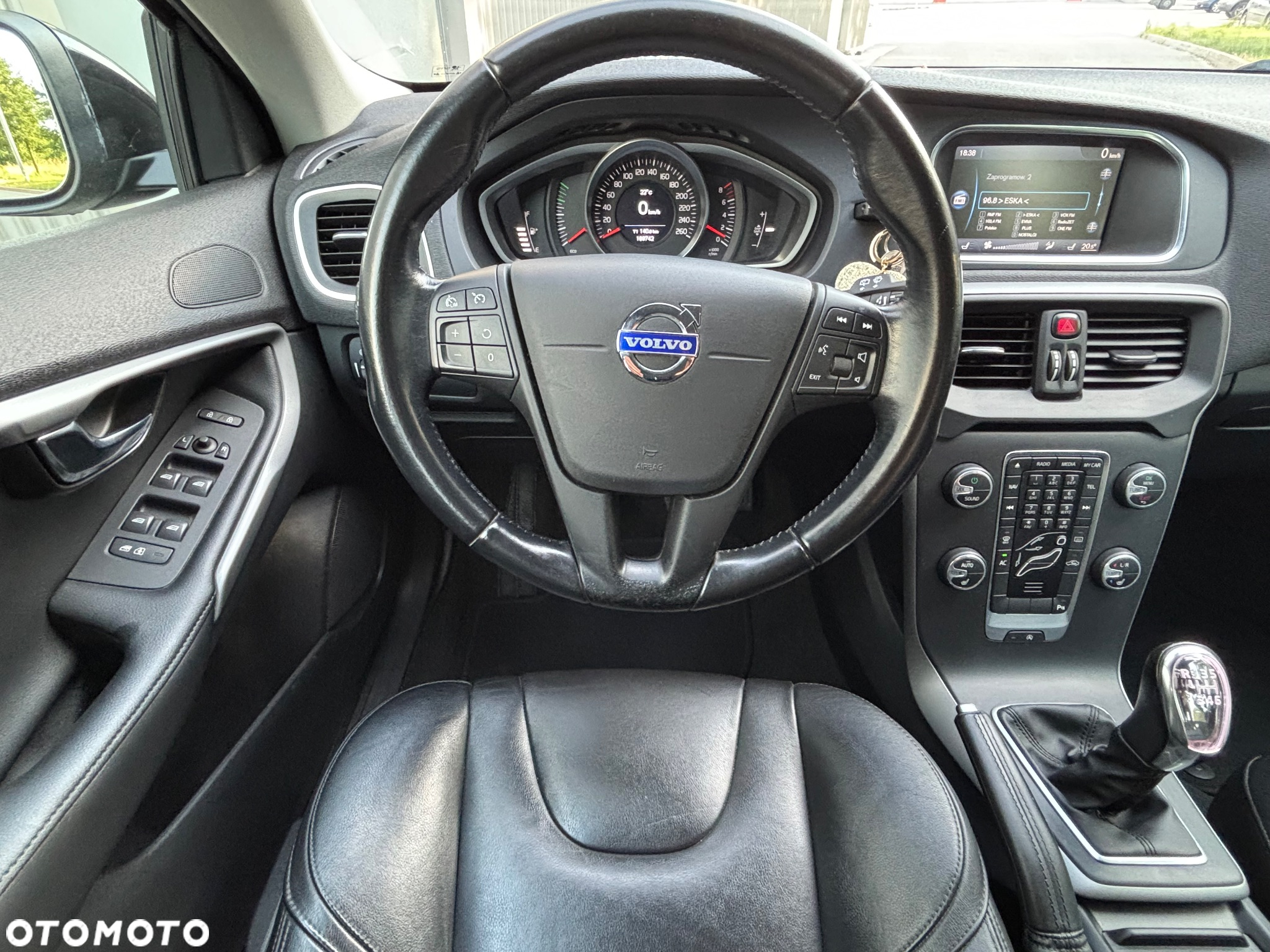 Volvo V40 T3 - 17