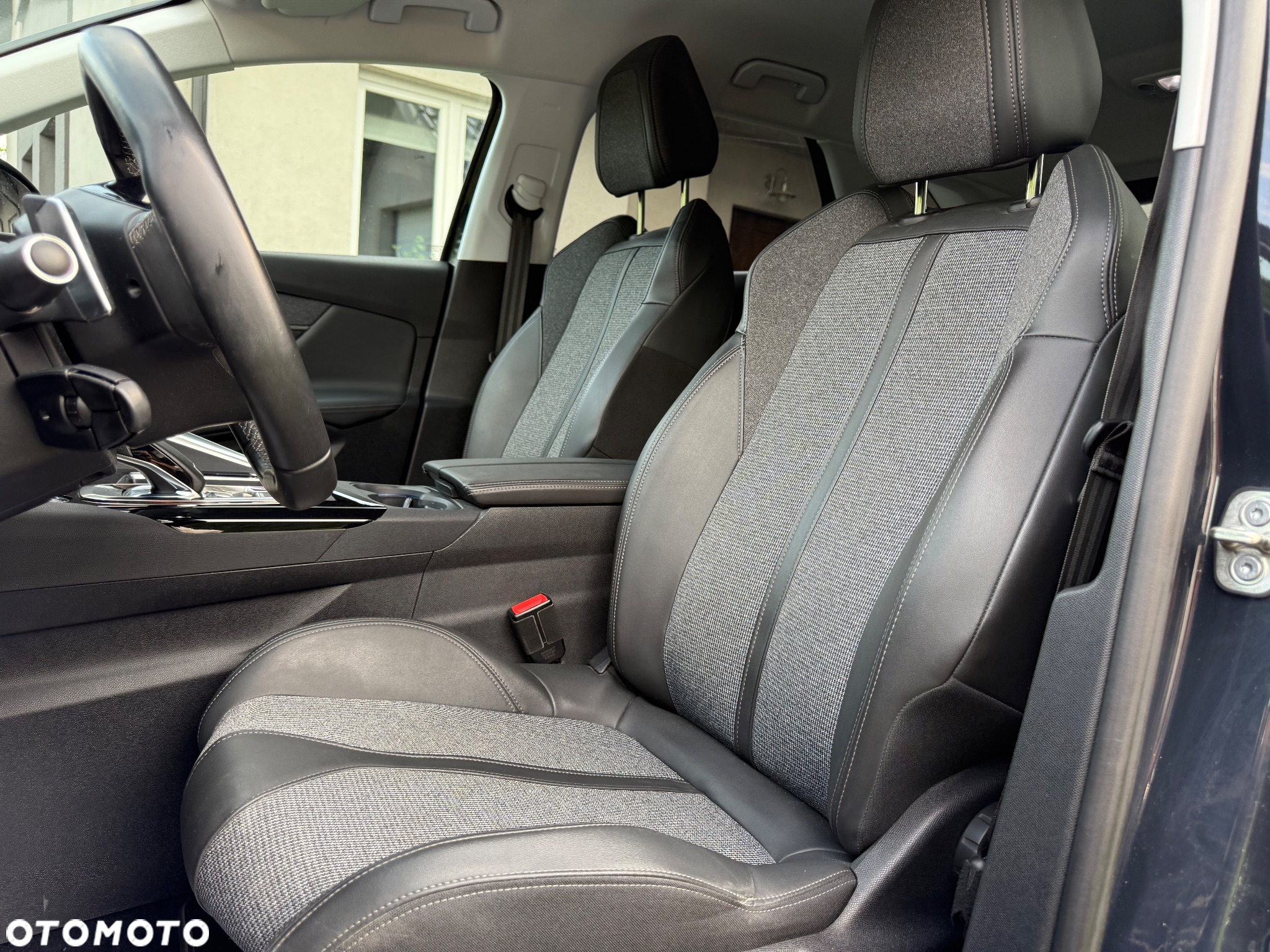 Peugeot 3008 1.5 BlueHDi Allure Pack S&S EAT8 - 7