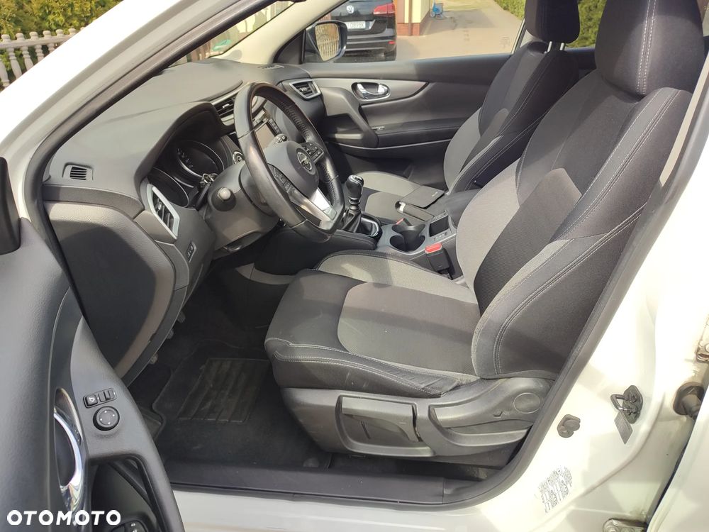 Nissan Qashqai 1.6 DIG-T 360 - 14