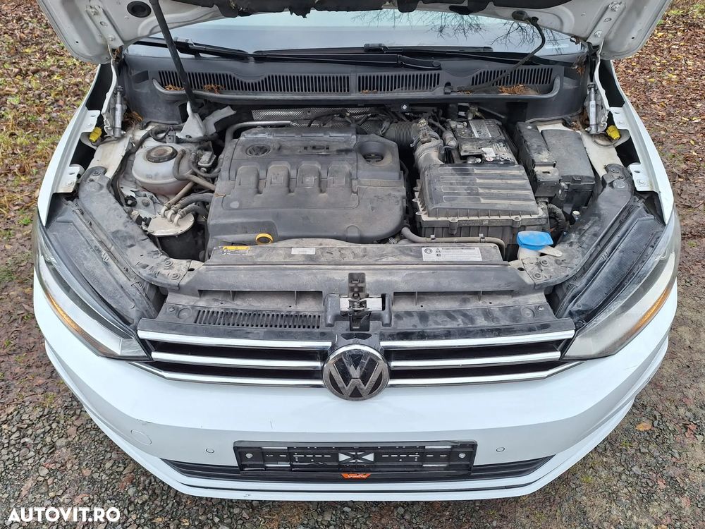 Volkswagen Touran 1.6 TDI SCR (BlueMotion Technology) Comfortline - 8