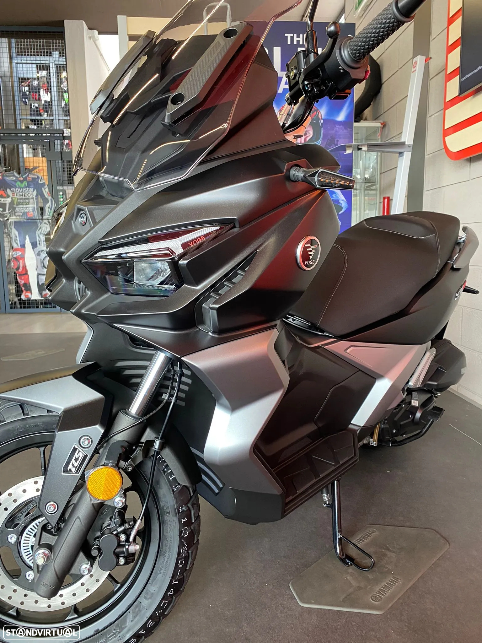 Voge SR1 ADV 125 - 10