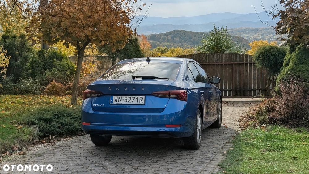 Skoda Octavia - 10