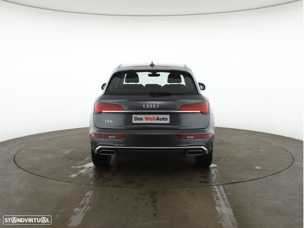 Audi Q5 50 TFSIe quattro S tronic - 12