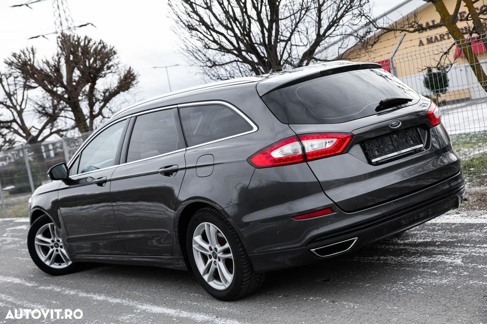 Ford Mondeo Turnier 2.0 TDCi Start-Stopp PowerShift-Aut Titanium - 4