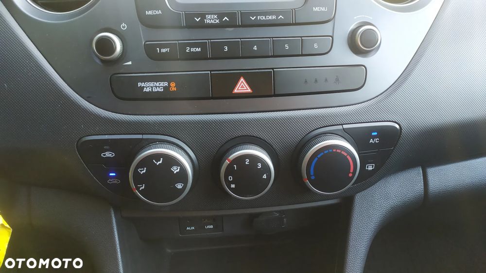 Hyundai i10 1.0 Black Line - 12