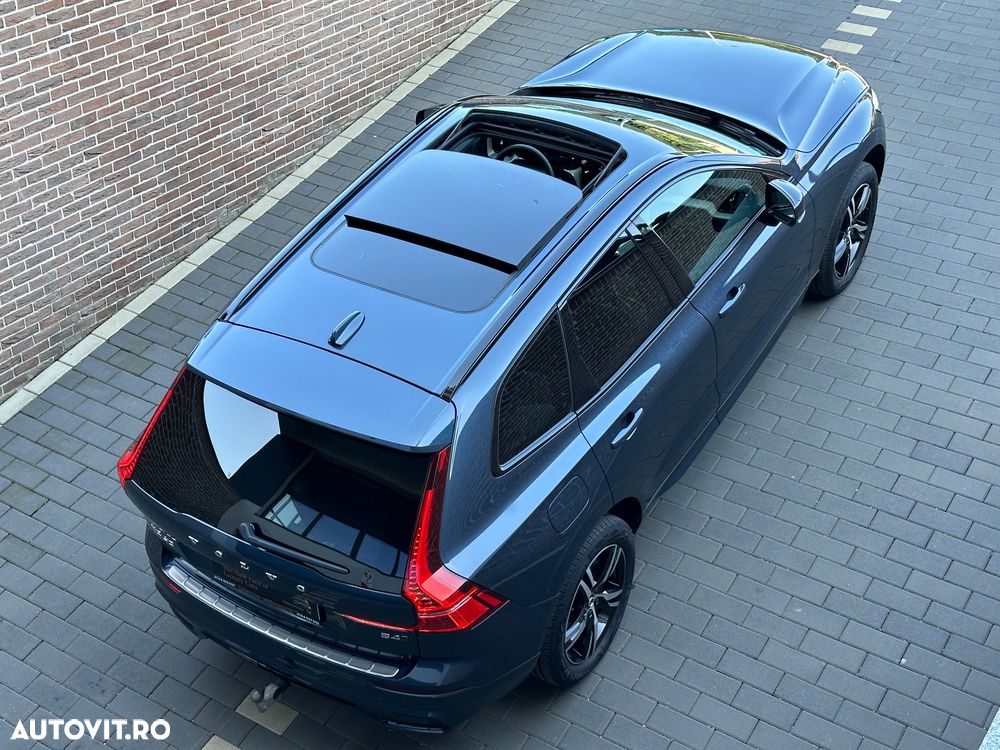 Volvo XC 60 B4 MHEV AT8 AWD R-Design - 9