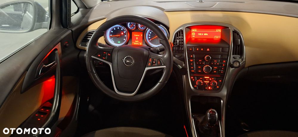 Opel Astra