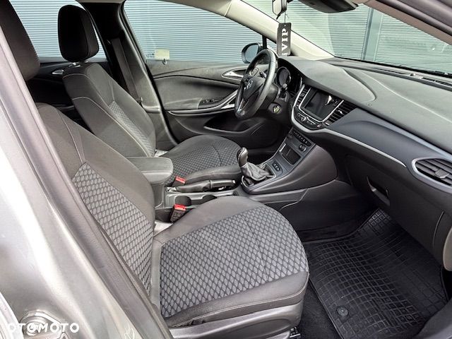 Opel Astra 1.2 T Edition S&S - 19