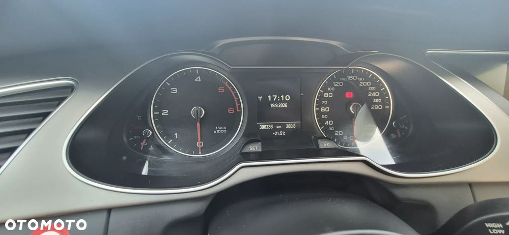 Audi A4 Avant 2.0 TDI DPF Ambition - 25