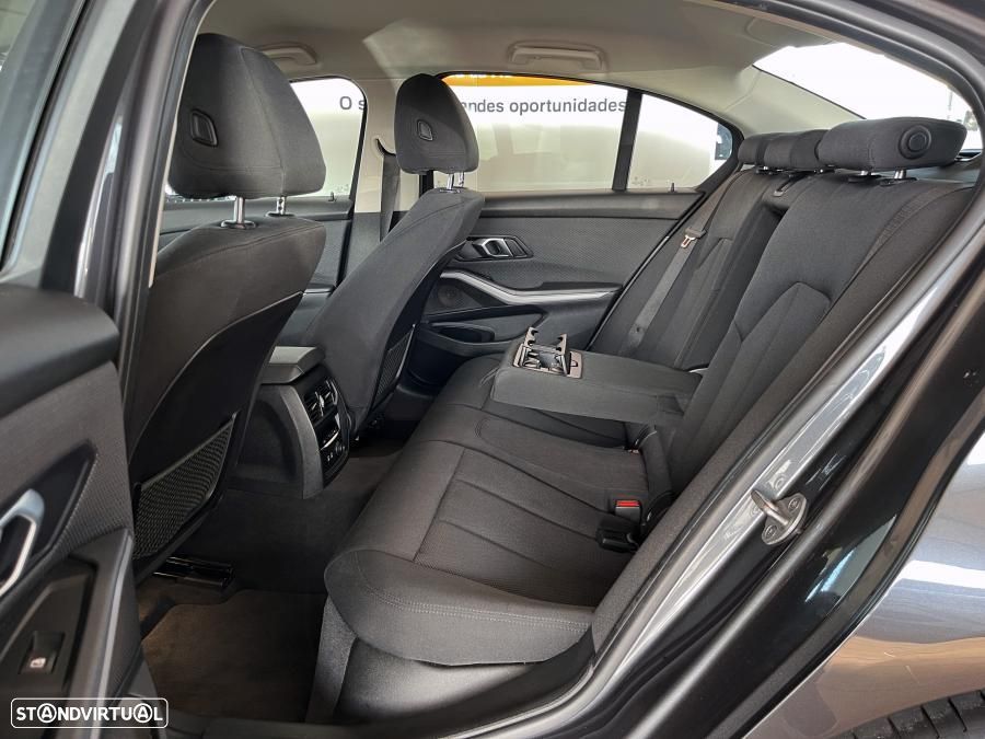 BMW 330 e Corporate Edition Auto - 33