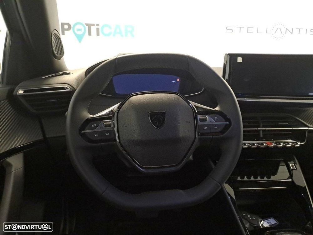 Peugeot e-2008 54 kWh Allure - 12
