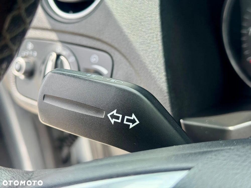 Ford Galaxy 2.0 FF Titanium - 6