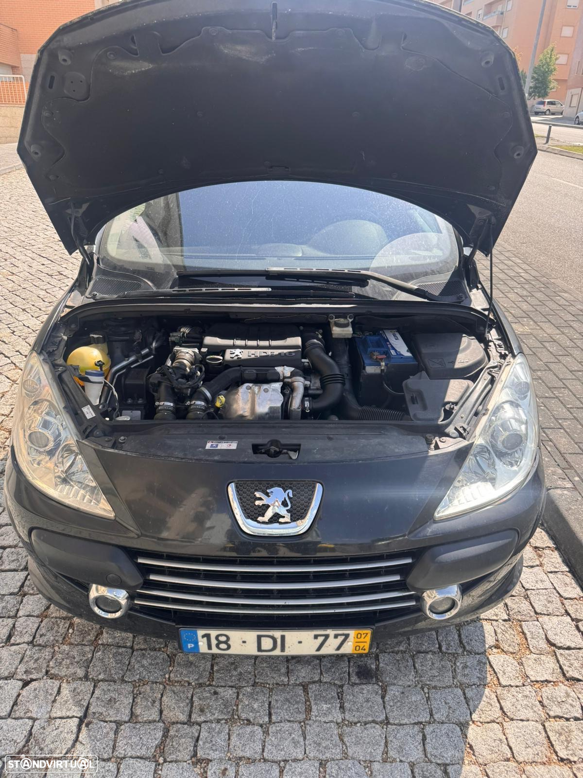 Peugeot 307 1.6 HDi Executive - 4