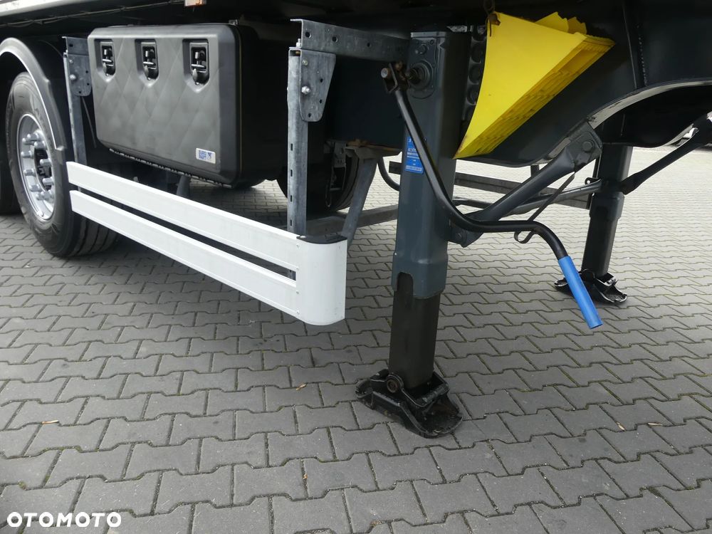 Bodex WYWROTKA 50m3 / KLAPO DRZWI / SZYBRY / OŚ PODNOSZONA / - 18