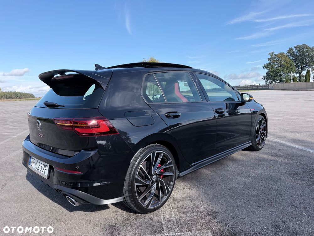 Volkswagen Golf - 7