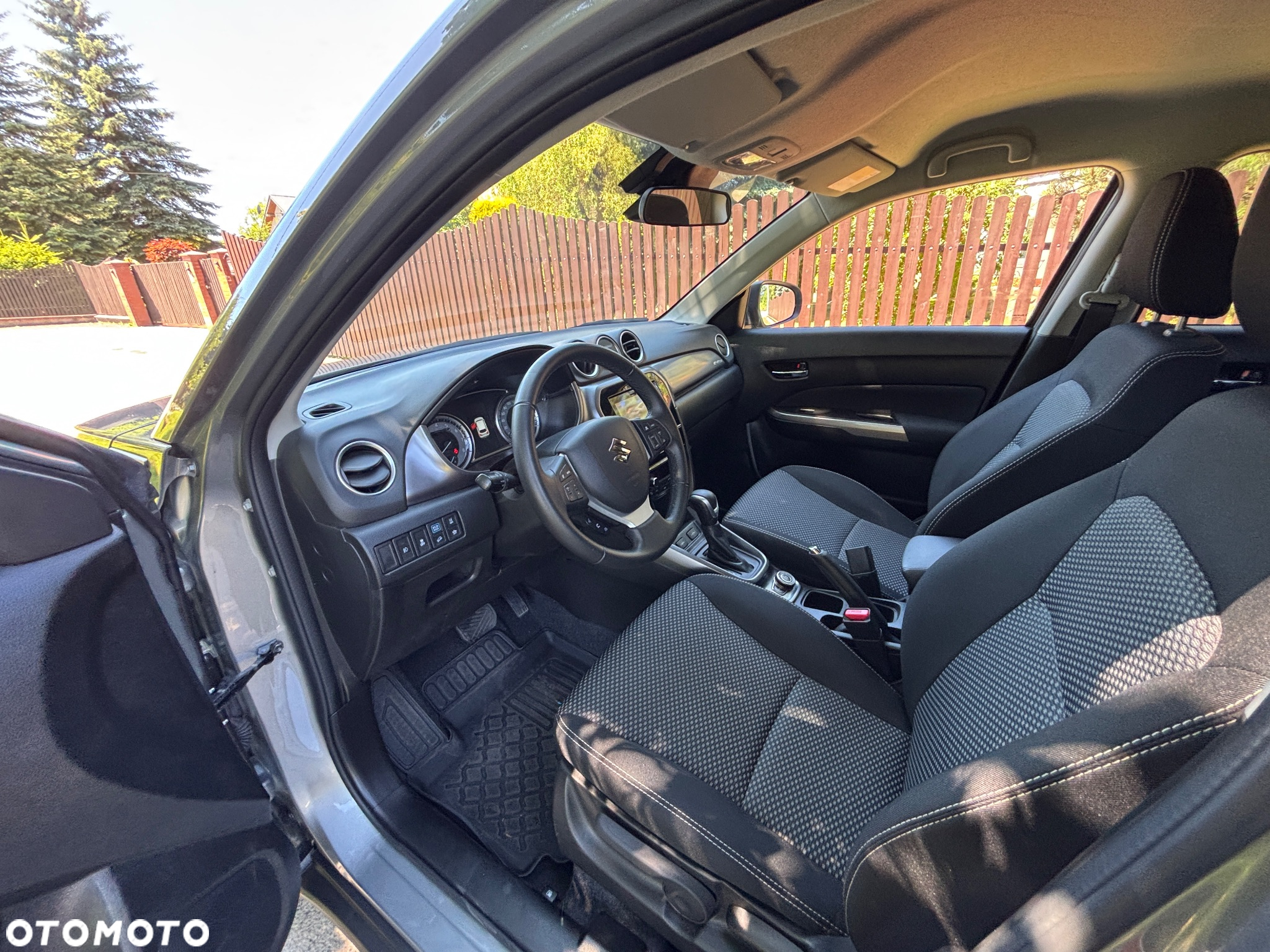 Suzuki Vitara 1.5 DualJet Hybrid Premium Plus 4WD AGS - 15