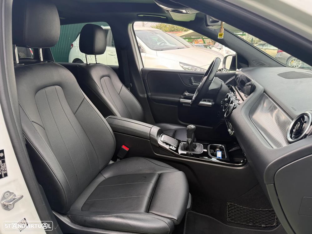 Mercedes-Benz B 200 Progressive - 27