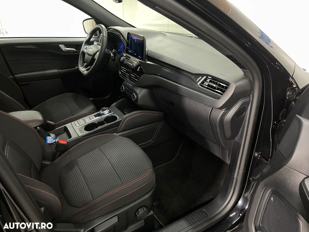 Ford Kuga 2.5 Duratec FHEV ST-LINE - 9