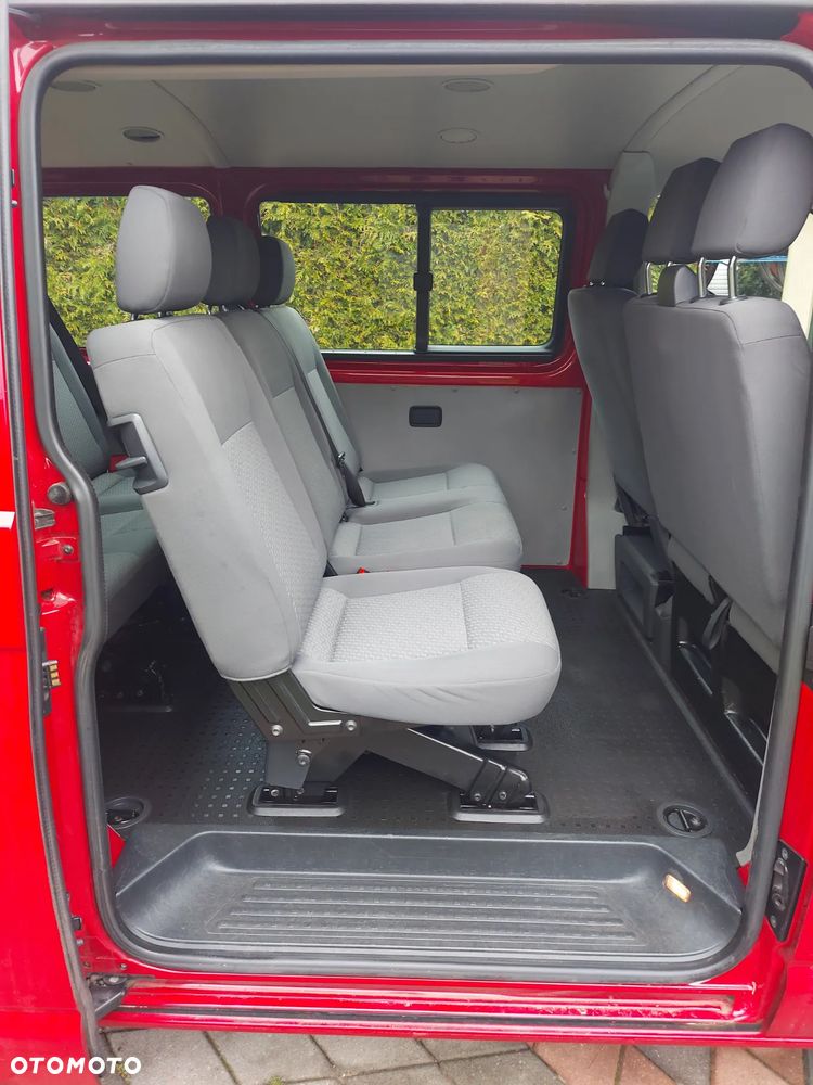 Volkswagen Transporter L2H1 - 18