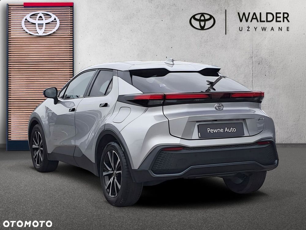 Toyota C-Hr 2025 photo 3