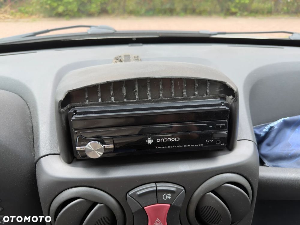 Fiat Doblo 1.9 JTD Dynamic - 23