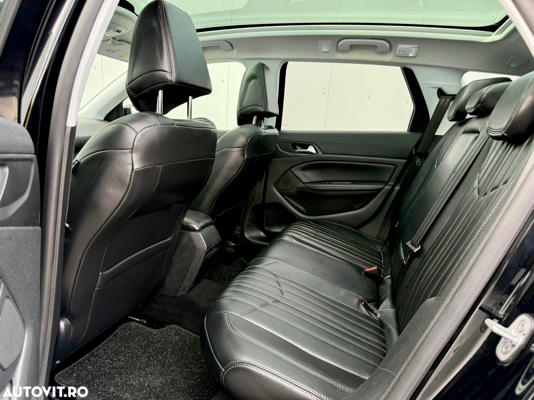 Peugeot 308 1.6 THP Allure - 9