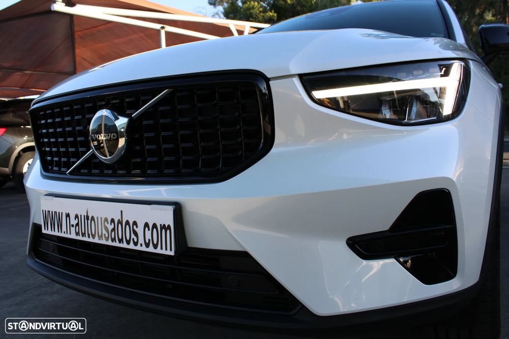 Volvo XC 40 1.5 T2 Plus Dark Auto - 3
