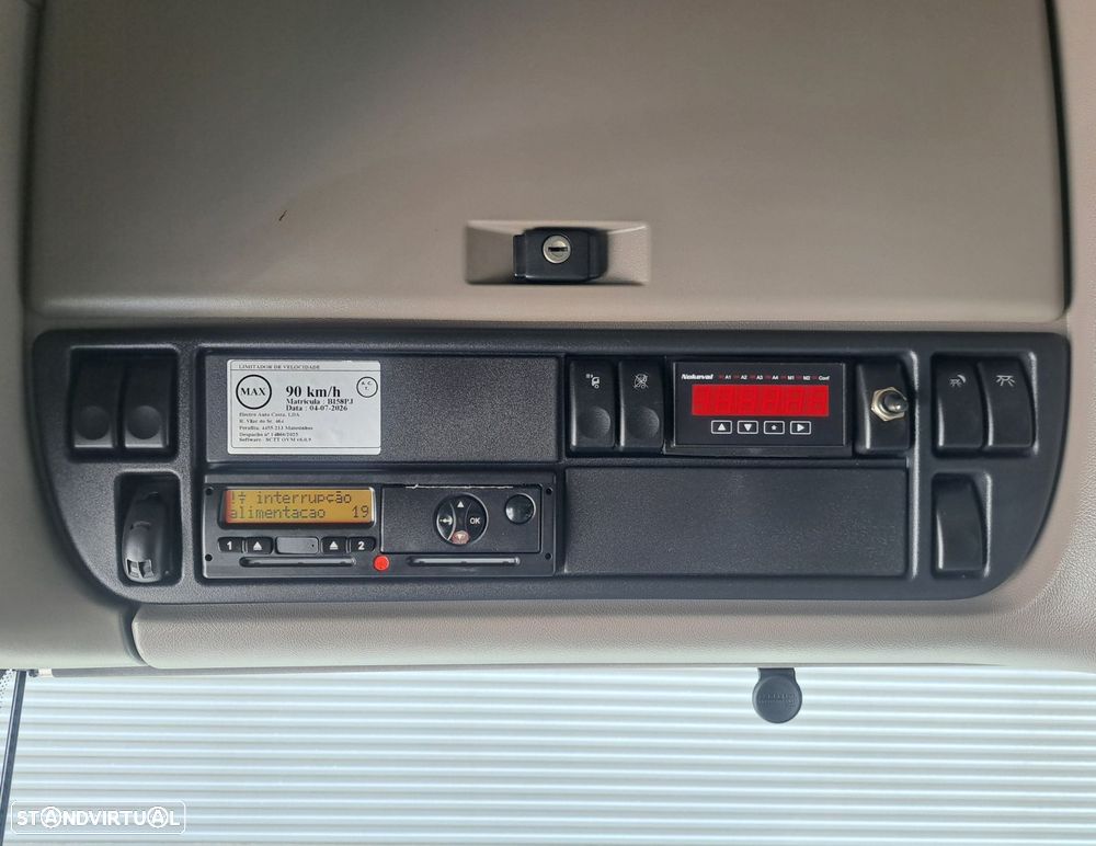 DAF XF 410 - FAXF 105 19T C/ Plataforma Caixa Isotérmica - 11