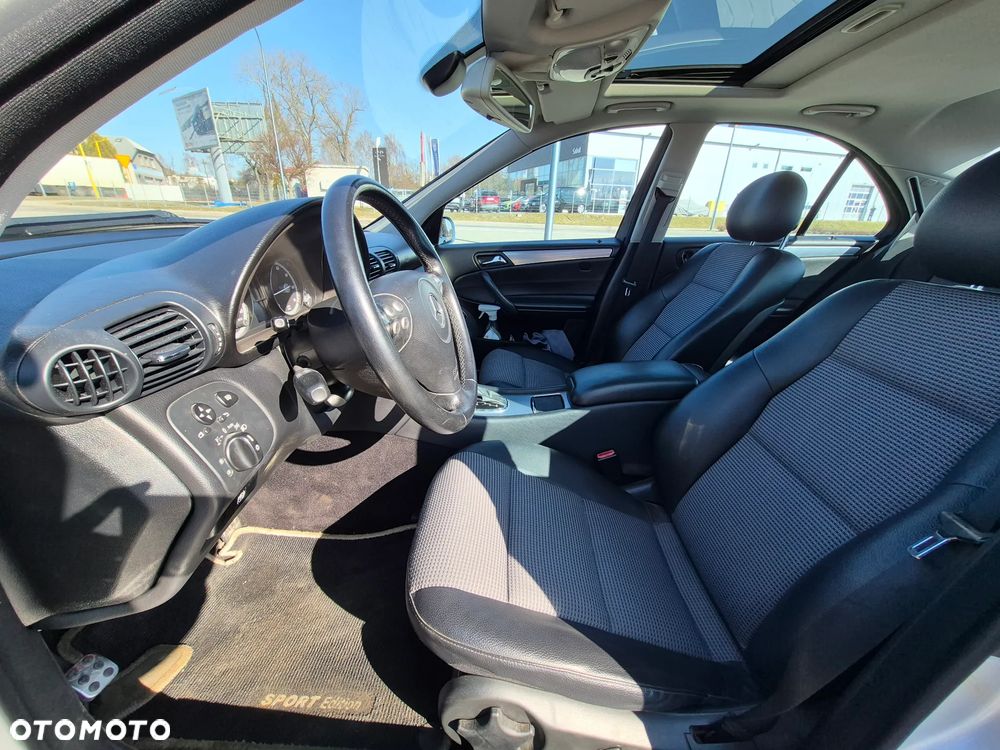 Mercedes-Benz Klasa C 180 Kompressor Automatik Elegance Sport Edition - 11