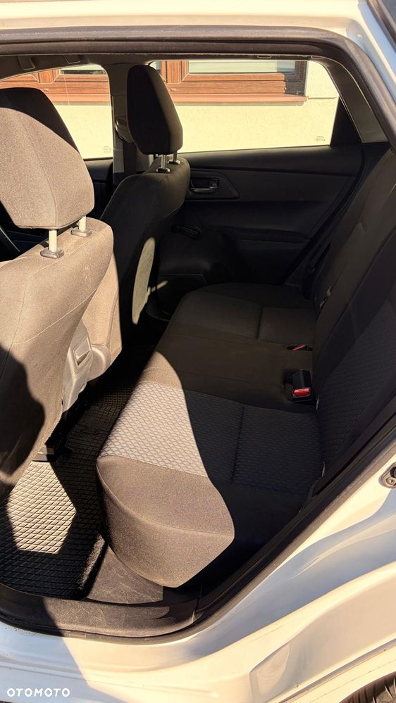 Toyota Auris - 10