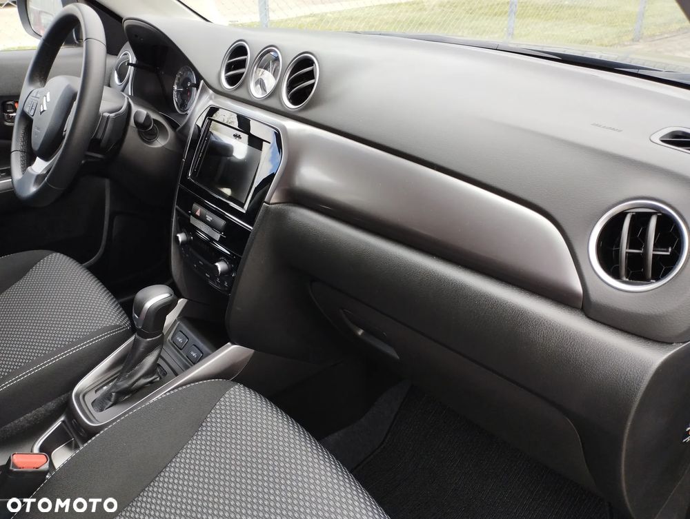 Suzuki Vitara 1.5 Strong Hybrid Premium 2WD AGS - 10