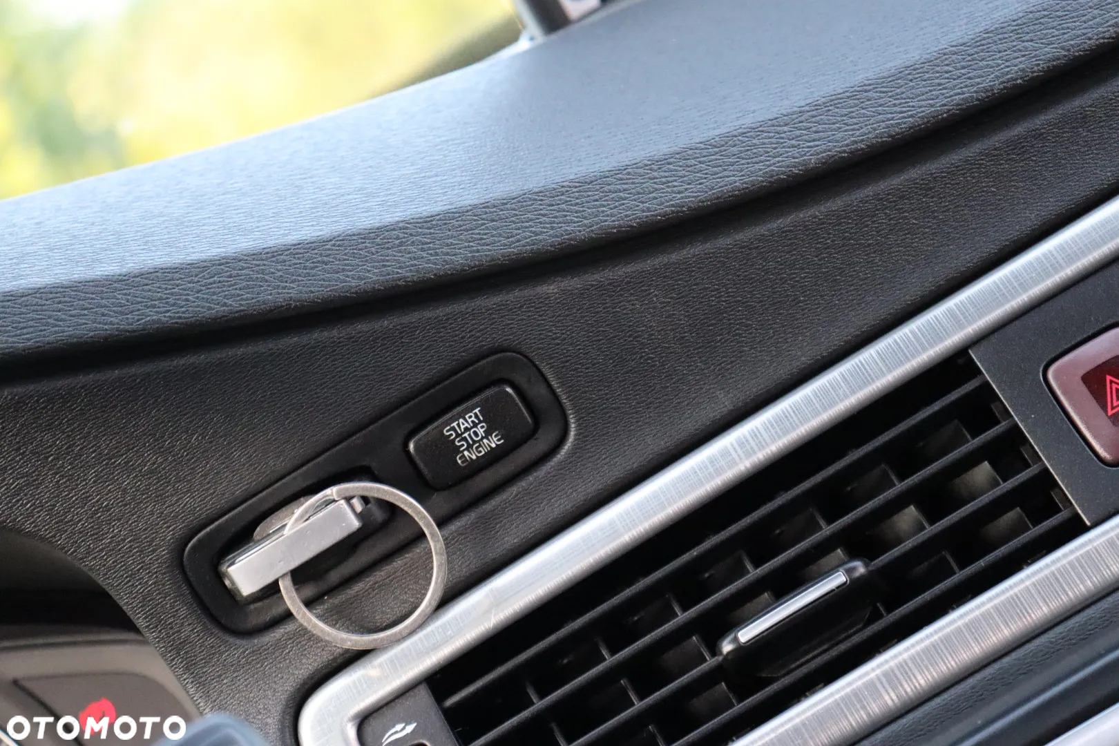 Volvo V70 D5 Summum - 29
