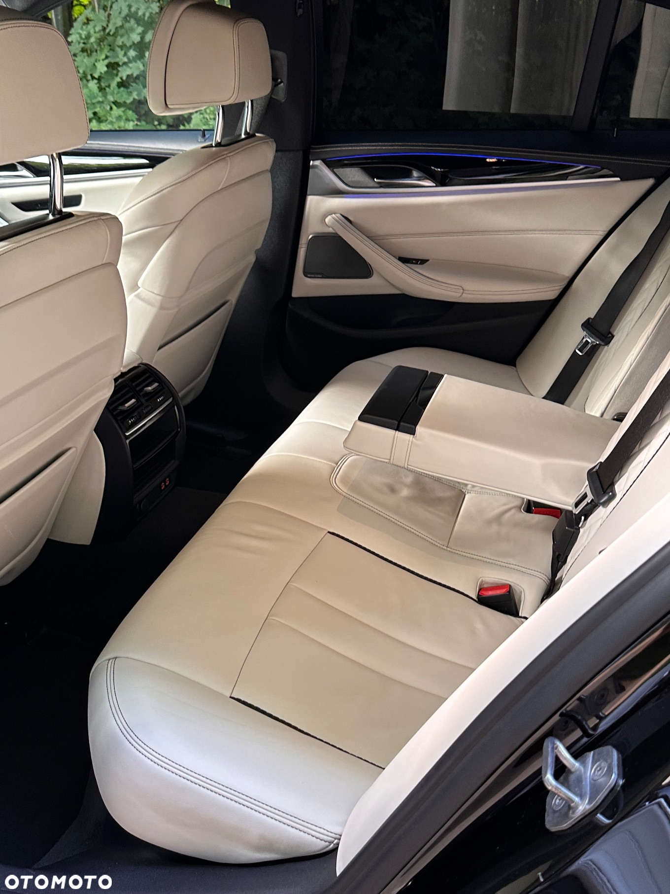 BMW Seria 5 530i xDrive M Sport sport - 11