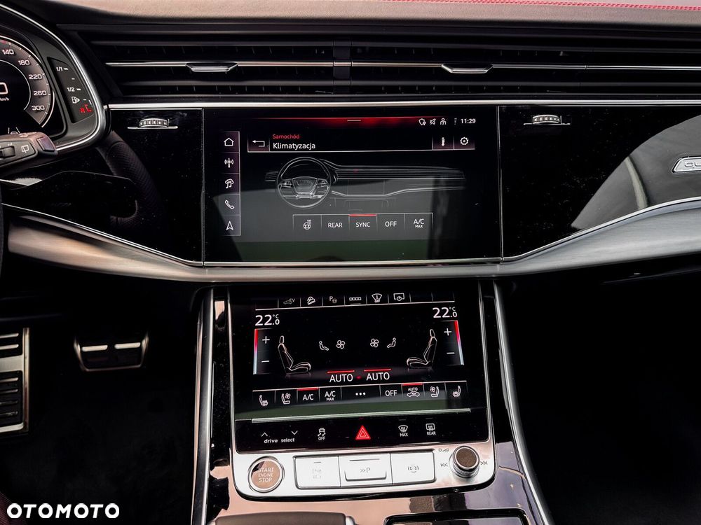 Audi Q8 - 33