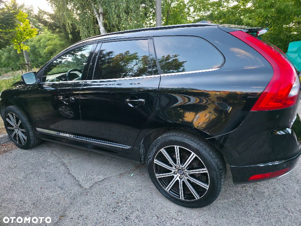 Volvo XC 60 D4 Geartronic Summum - 3