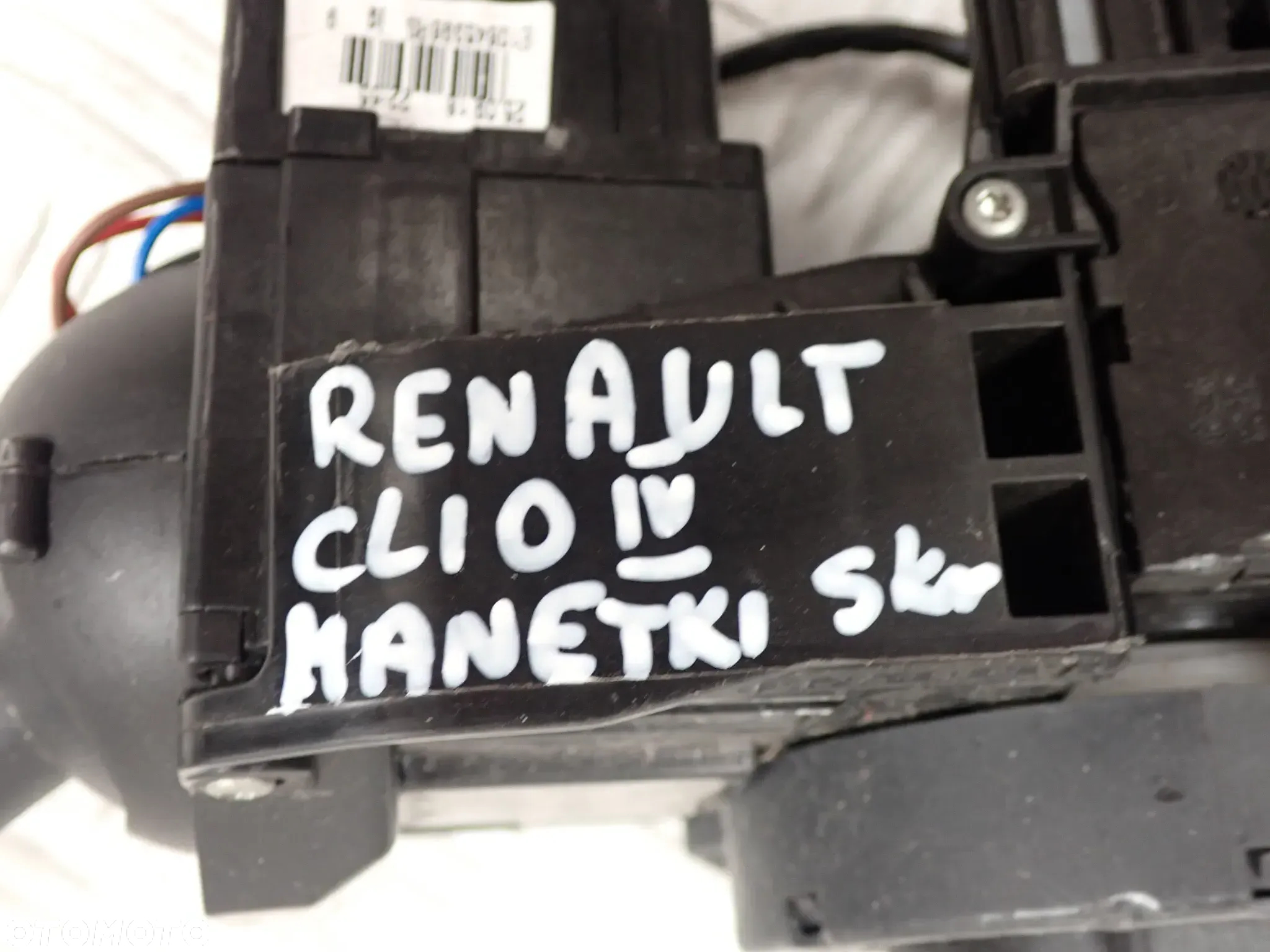PRZEŁĄCZNIK ZESPOLONY MANETKI HYUNDSI I40, MITSUBISHI SPACE STAR II, KIA CEED II, KIA RIO, PEUGEOT 208, AUDI A6 C7, RENAULT CLIO IV, DACIA - 22