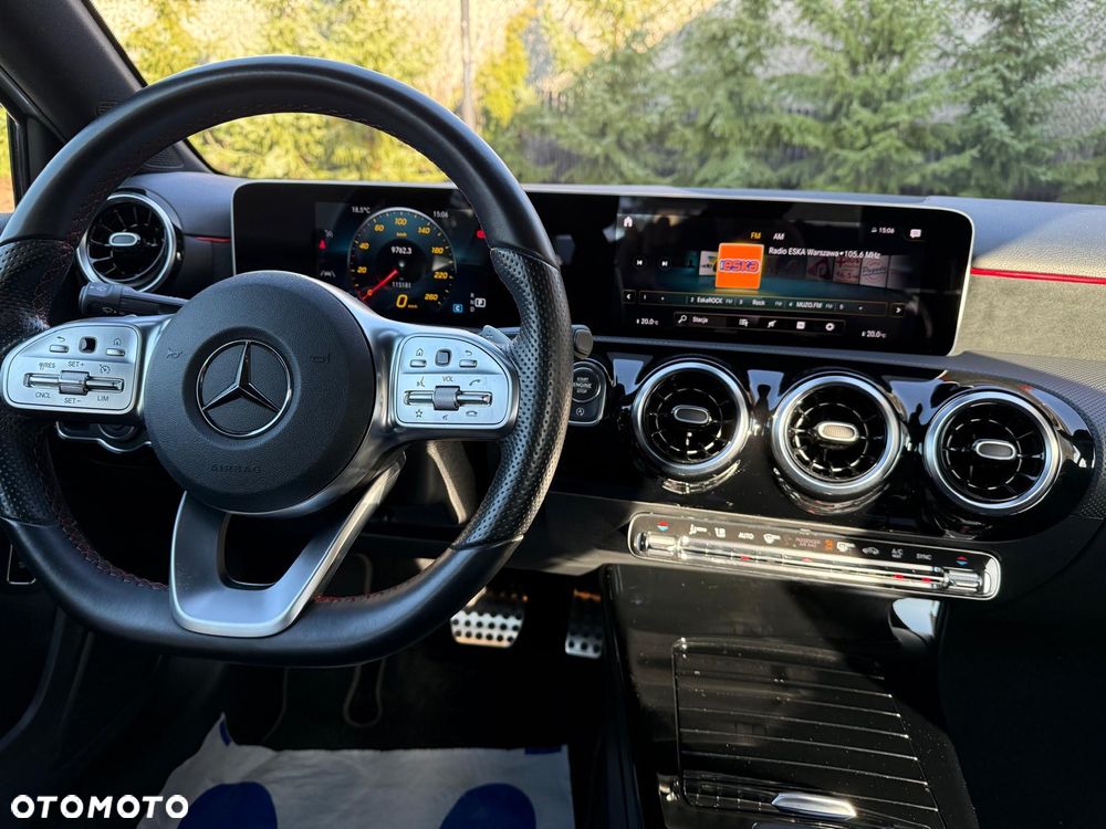 Mercedes-Benz Klasa A 200 AMG Line 7G-DCT - 10