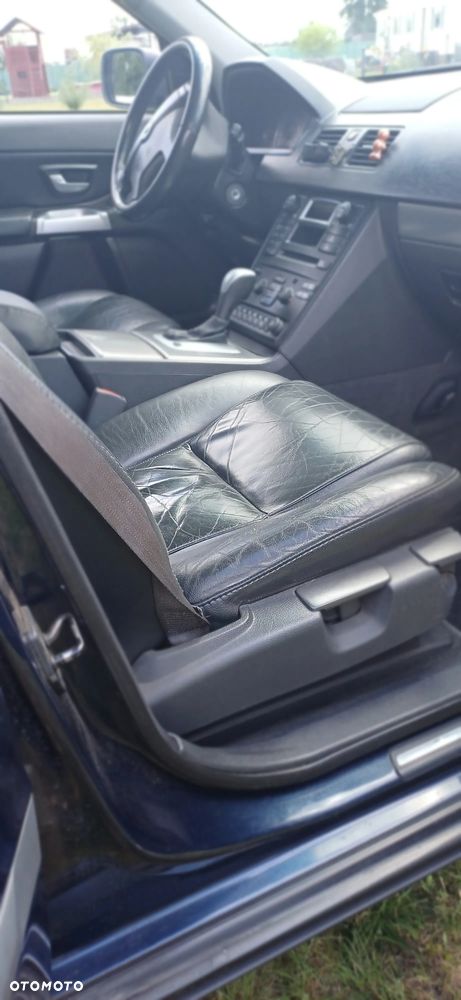Volvo XC 90 2.4 D5 - 7